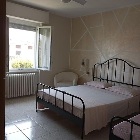 Casa Vacanze Il Fiore Di Loto Lejlighed Zibido San Giacomo Eksteriør billede